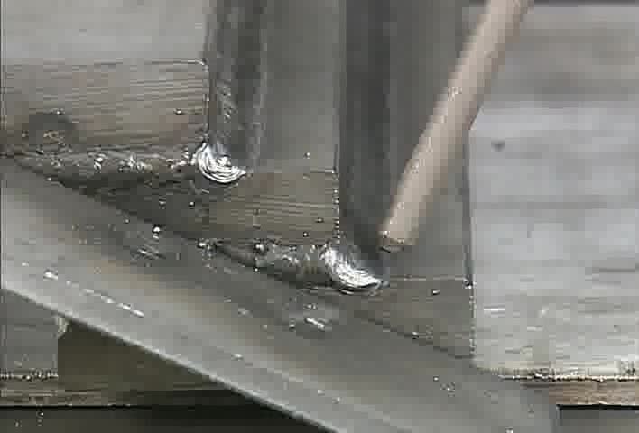 35. Multi-pass fillet welds, lap joint, horizontal position (E7018 & E7024)